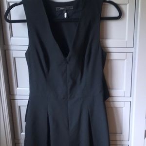 BCBG Maxazria  Women’s Black Romper. Size XXS